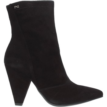 Μποτίνια NeroGiardini A909453DE Μποτίνια NeroGiardini A909453DE