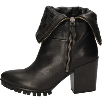 Μποτίνια Vic Stivaletti Pelle