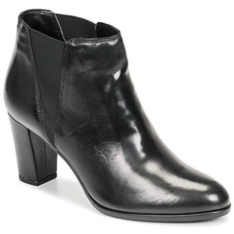 Μπότες André ELONA ΣΤΕΛΕΧΟΣ: Δέρμα / ύφασμα & ΕΠΕΝΔΥΣΗ: Συνθετικό και ύφασμα & ΕΣ. ΣΟΛΑ: Δέρμα & ΕΞ. ΣΟΛΑ: Καουτσούκ