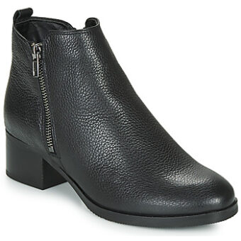 Μπότες Clarks MILA SKY ΣΤΕΛΕΧΟΣ: Δέρμα & ΕΠΕΝΔΥΣΗ: Ύφασμα & ΕΣ. ΣΟΛΑ: Δέρμα & ΕΞ. ΣΟΛΑ: Συνθετικό