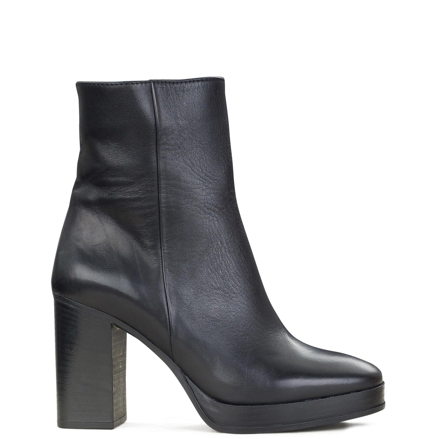 Μπότες - Μποτάκια γυναικείες Inuovo Μαύρο 668002 Μπότες - Μποτάκια γυναικείες Inuovo Μαύρο 668002